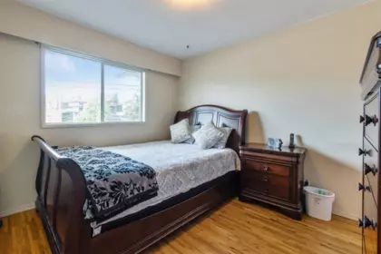 Walk-In Closet Photo of 8082 112 Street, Delta, BC