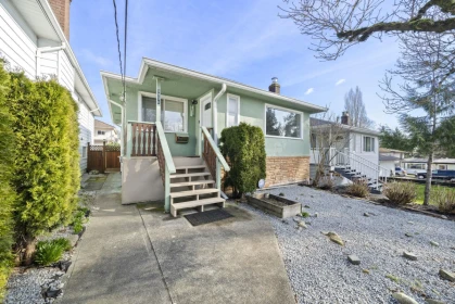 Backyard Photo of 7776 Davies Street, Burnaby, BC