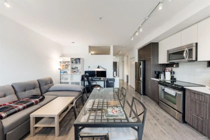 Kitchen Photo of 201 618 Como Lake Avenue, Coquitlam, BC