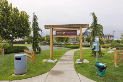 Garden / Landscaping Photo of 511 4688 Hawk Lane, Delta, BC