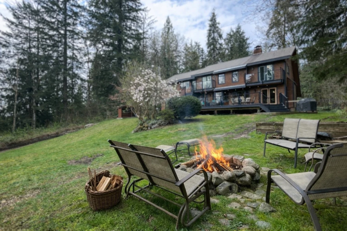 Family Room Photo of 32744 Richards Avenue, Mission, BC