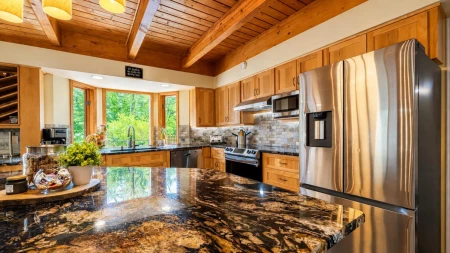 Pantry Photo of 32744 Richards Avenue, Mission, BC
