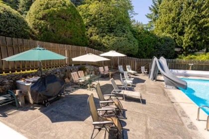 Garden / Landscaping Photo of 1619 Stella Place, Port Coquitlam, BC
