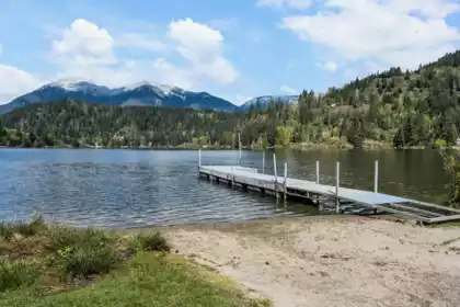 Hot Tub / Spa Photo of 66506 Kawkawa Lake Road, Hope, BC