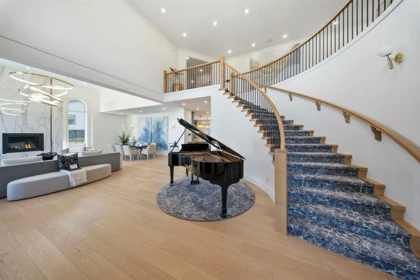 7415 Lambeth Drive, Burnaby, BC, Burnaby — Single Family Residence for sale