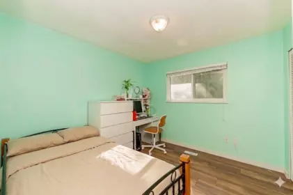 Laundry Room Photo of 1136 Lansdowne Drive, Coquitlam, BC