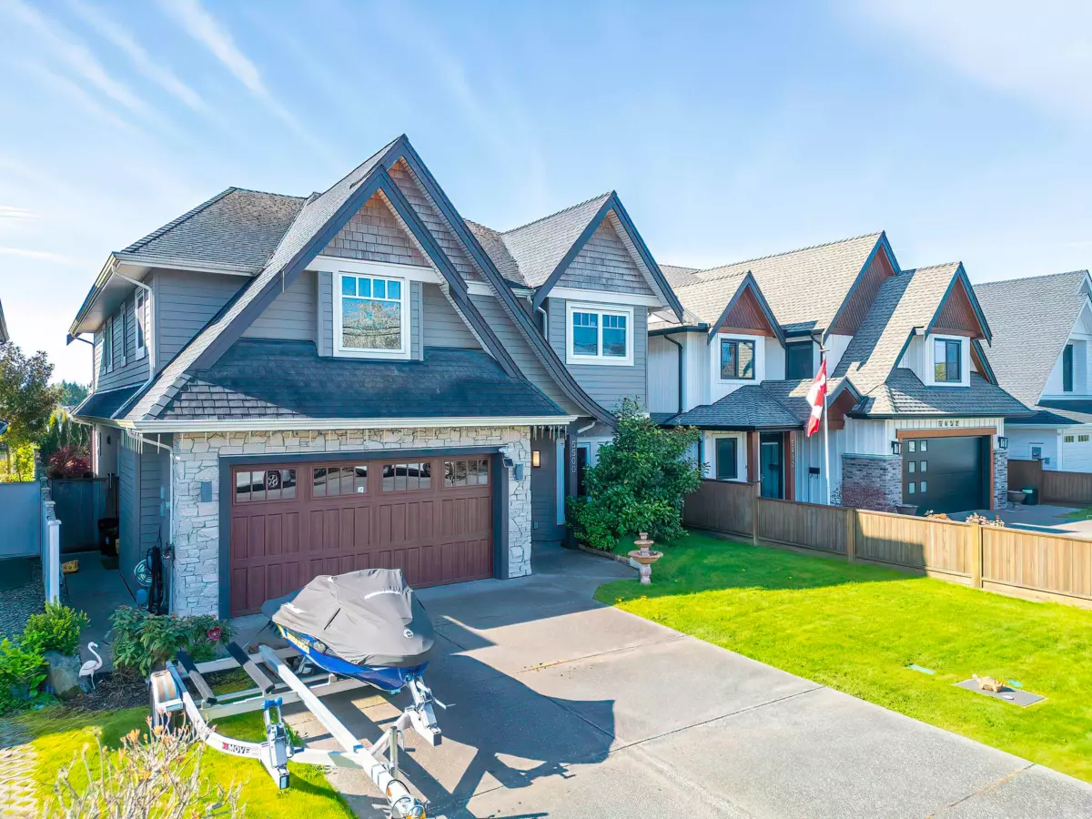 Family Room Photo of 5500 52 Avenue, Ladner, BC
