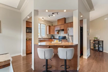 Kitchen Island Photo of 50 46840 Russell Road, Chilliwack, BC