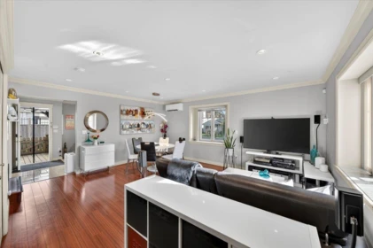 7012 Griffiths Avenue, Burnaby, BC, Burnaby — Townhouse for sale