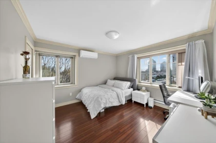 Office / Den Photo of 7012 Griffiths Avenue, Burnaby, BC