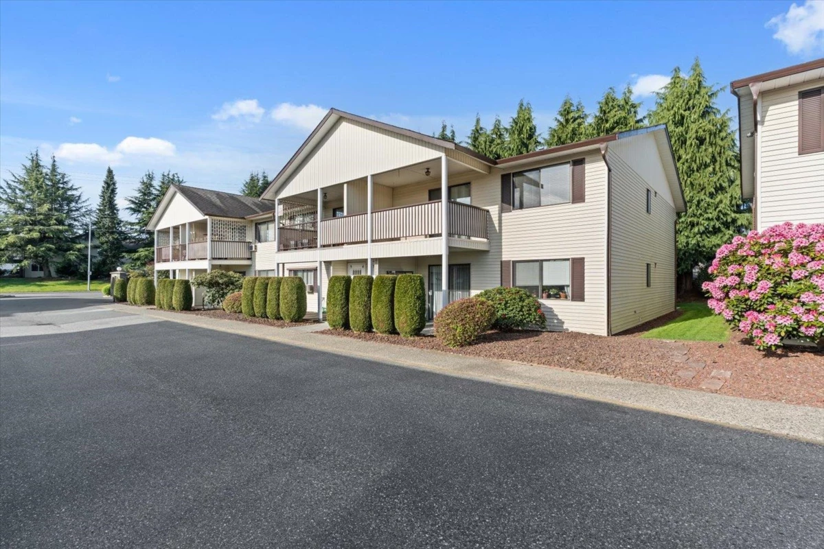 Exterior Rear Photo of 8 32959 George Ferguson Way, Abbotsford, BC