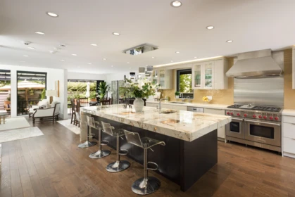 4005 Vine Street, Vancouver, BC, Vancouver — Townhouse for sale