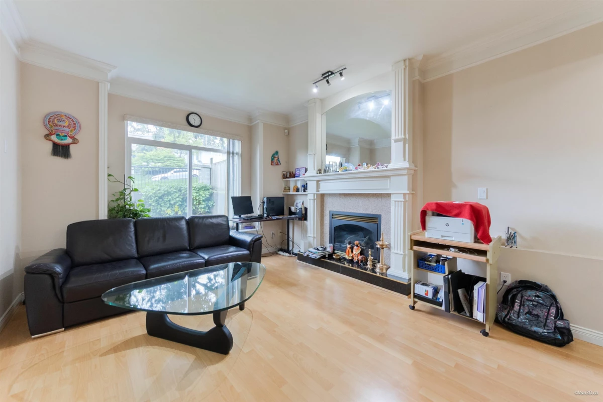 Dining Area Photo of 4191 Dominion Street, Burnaby, BC