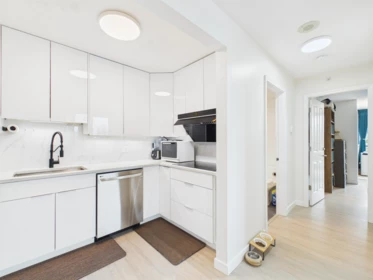 Kitchen Photo of 501 6611 Southoaks Crescent, Burnaby, BC
