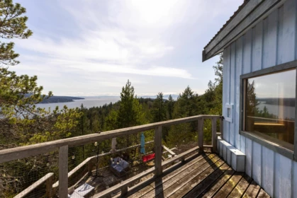Basement Recreation Room Photo of 181 Persephone Place, Keats Island, BC