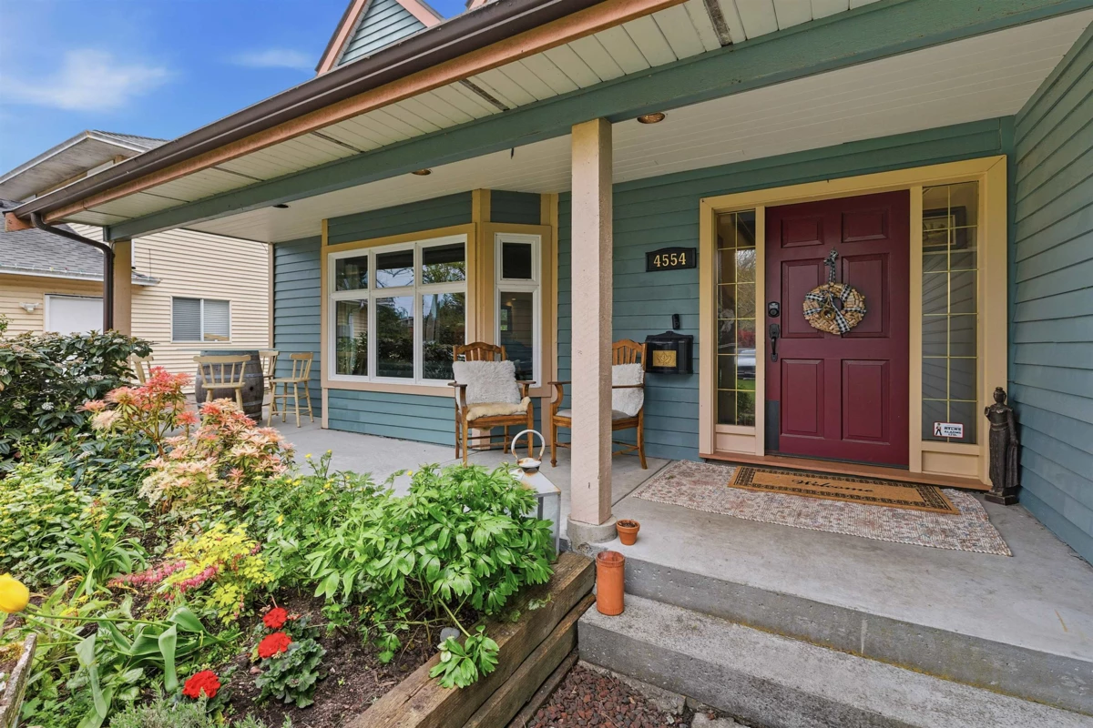 Exterior Rear Photo of 4554 48b Street, Ladner, BC
