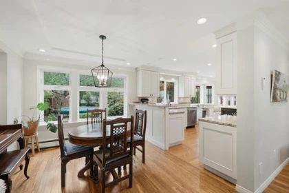 Kitchen Photo of 4554 48b Street, Ladner, BC