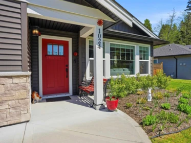 1024 Celia Crescent, Gibsons, BC, Gibsons — Single Family Residence for sale