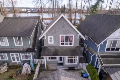 Outdoor Kitchen Photo of 1455 South Dyke Road, New Westminster, BC