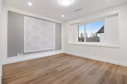 Basement Recreation Room Photo of 2 6639 Acacia Avenue, Burnaby, BC