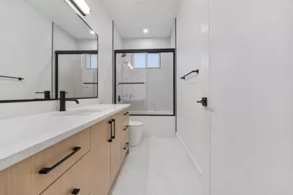 Garage Interior Photo of 2 6639 Acacia Avenue, Burnaby, BC