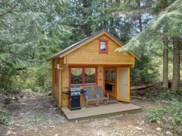 Outdoor Deck Photo of 9340 Stephens Way, Halfmoon Bay, BC