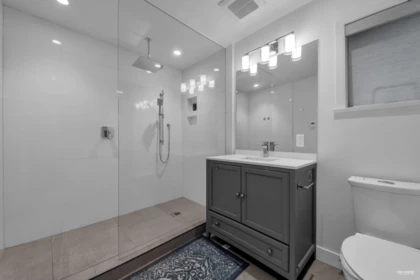 Mudroom Photo of 3521 Duval Road, North Vancouver, BC