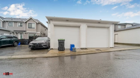 Powder Room Photo of 7495 197 Street, Langley, BC
