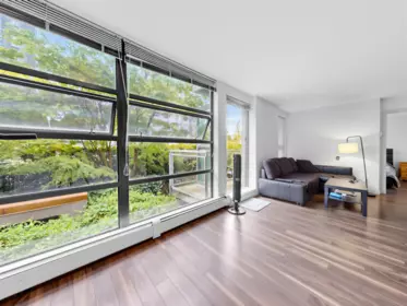 Breakfast Nook Photo of 214 1688 Robson Street, Vancouver, BC