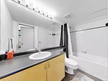 Primary Bedroom Photo of 214 1688 Robson Street, Vancouver, BC
