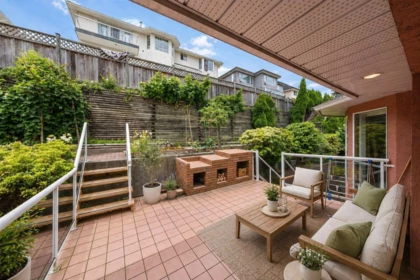 Garden / Landscaping Photo of 2248 Sicamous Avenue, Coquitlam, BC