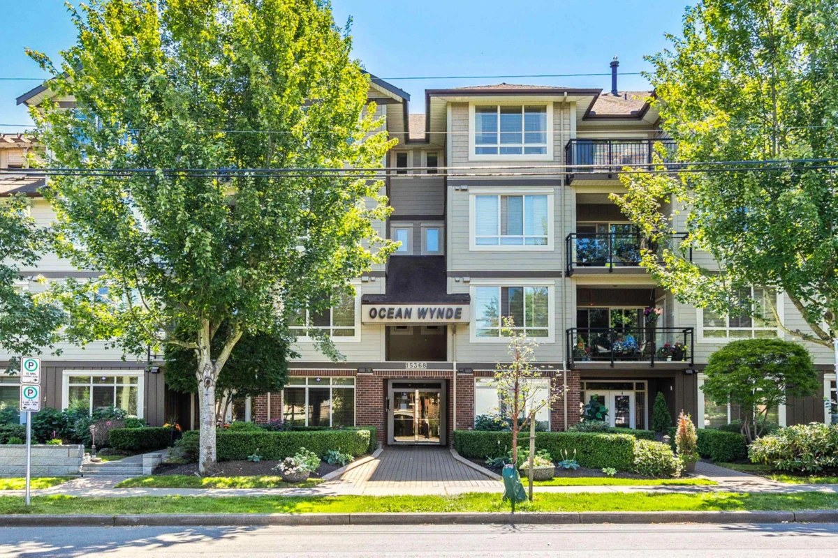 Exterior Rear Photo of 406 15368 17a Avenue Avenue, Surrey, BC