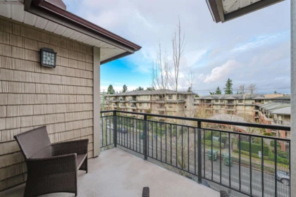Outdoor Patio Photo of 406 15368 17a Avenue Avenue, Surrey, BC