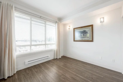 Staircase Photo of 406 15368 17a Avenue Avenue, Surrey, BC