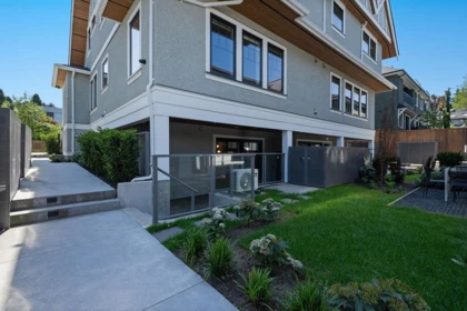 Outdoor Patio Photo of 1137 W 33rd Avenue, Vancouver, BC