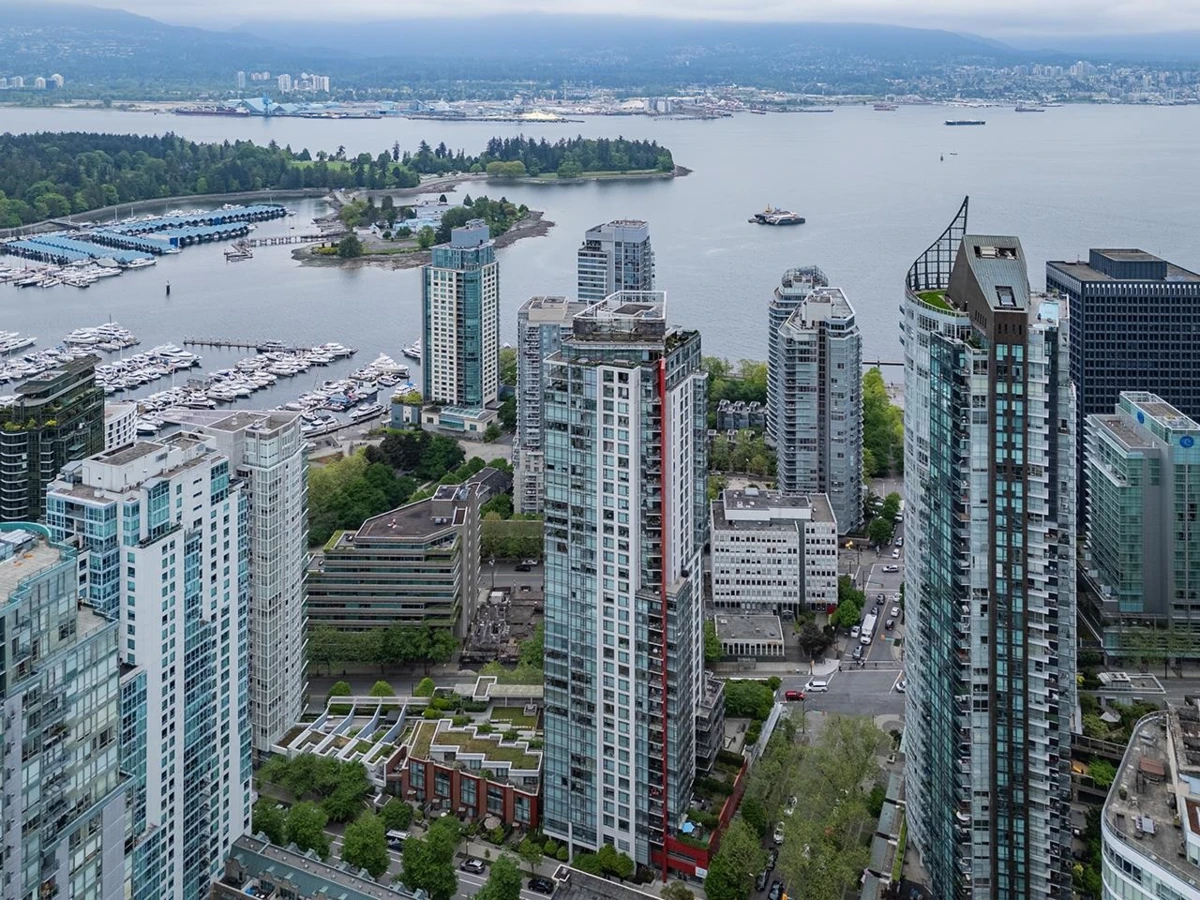 Exterior Rear Photo of 1602 1211 Melville Street, Vancouver, BC