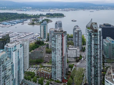 1602 1211 Melville Street, Vancouver, BC, Vancouver — Apartment/Condo for sale