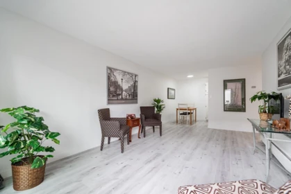 318 750 E 7th Avenue, Vancouver, BC, Vancouver — Apartment/Condo for sale