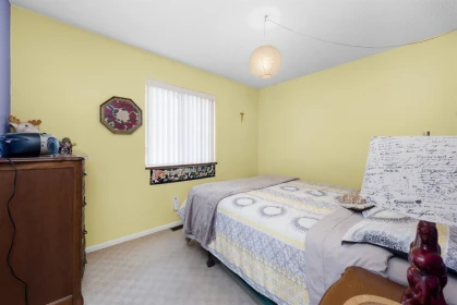 Powder Room Photo of 3481 Dieppe Drive, Vancouver, BC