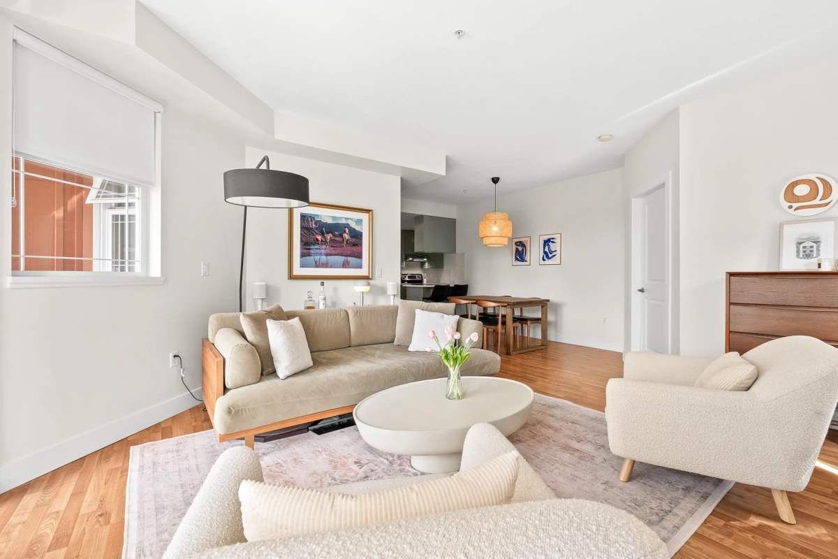 Living Room Photo of 314 15368 16a Avenue, Surrey, BC