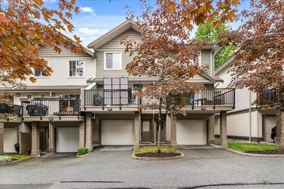 Exterior Rear Photo of 109 4401 Blauson Boulevard, Abbotsford, BC