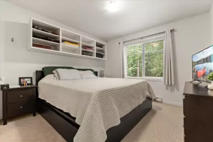 Mudroom Photo of 109 4401 Blauson Boulevard, Abbotsford, BC