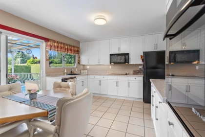 Breakfast Nook Photo of 944 Porter Street, Coquitlam, BC