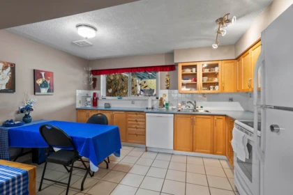Hallway Photo of 944 Porter Street, Coquitlam, BC