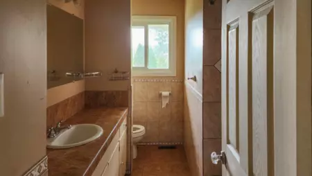 Mudroom Photo of 4165 Stewart Road, Yarrow, BC
