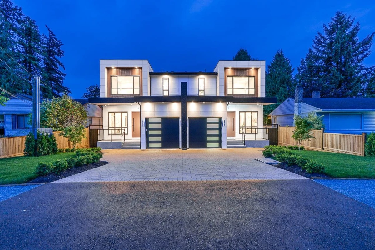 Exterior Rear Photo of 2 4278 Watling Street, Burnaby, BC