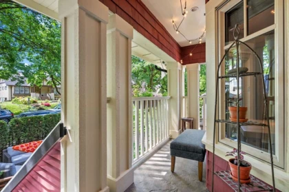 Staircase Photo of 1875 W 13 Avenue, Vancouver, BC