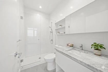 Walk-In Closet Photo of 3504 657 Whiting Way, Coquitlam, BC