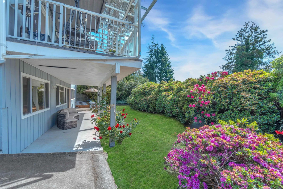 Family Room Photo of 693 Plymouth Drive, North Vancouver, BC