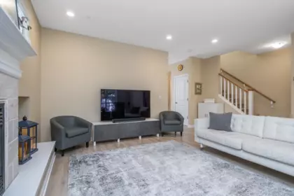 Breakfast Nook Photo of 6741 193a Street, Surrey, BC